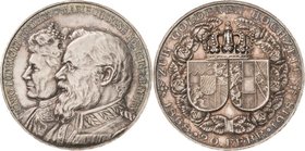 Bayern
Ludwig III. 1913-1918 Silbermedaille 1918 (Lauer) Goldene Hochzeit des Königspaares. Brustbilder des Jubelpaares nebeneinander nach links / Zw...