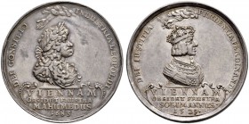 KAISER LEOPOLD I. 1657-1705 
 Medaillen Kaiser Leopolds I. 
 Silbermedaille 1683. Auf den Entsatz von Wien. Stempel von J. Kittel. Göttliche Hand se...