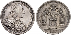 KAISER KARL VII. 1726-1745 
 Medaillen Kaiser Karls VII. 
 Silbermedaille 1742. Auf seine Kaiserkrönung in Frankfurt a. M. Stempel von P. P. Werner....