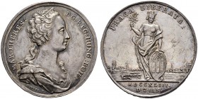 KAISERIN MARIA THERESIA, 1740-1780 
 Medaillen Kaiserin Maria Theresias 
 Silbermedaille 1743. Auf den Entsatz von Prag am 2. Januar 1743. Stempel v...