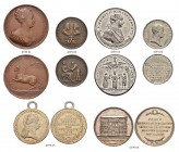 KAISER JOSEPH II. 1765-1790 
 Medaillen Kaiser Josephs I. 
 Diverse Medaillen. Zinnmedaille 1782, auf die Religionsfreiheit. FRANZ II. (I.). Silbern...