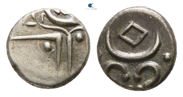Central Europe. Southern Gaul 150-100 BC. 
Obol AR

6 mm., 0.36 g.



ext...