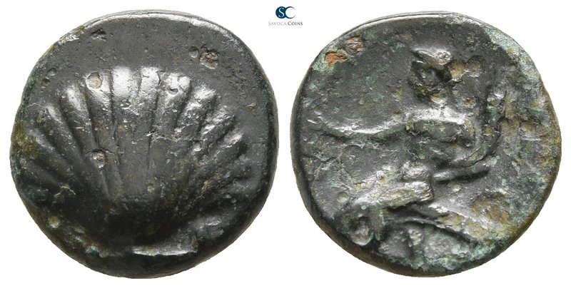 Calabria. Tarentum circa 281-204 BC. 
Bronze Æ

13 mm., 2.32 g.



very f...