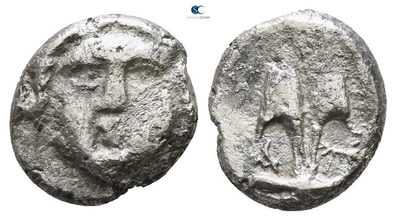 Thrace. Apollonia Pontica circa 450-350 BC. 
Obol AR

10 mm., 0.82 g.



...