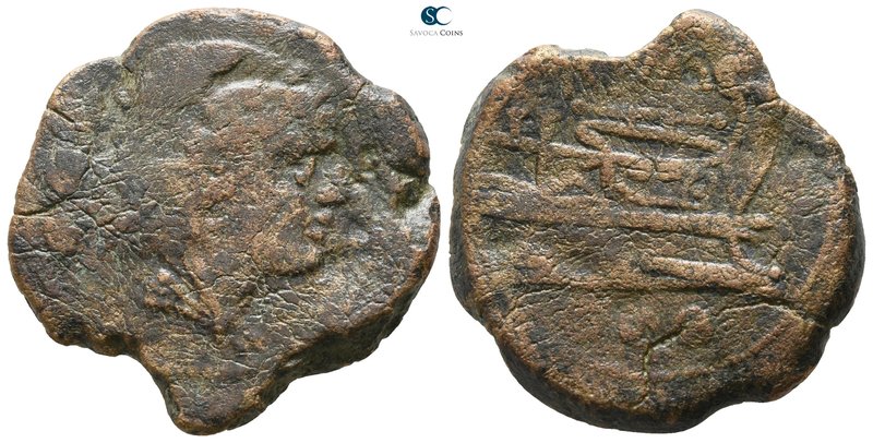 circa 211 BC. Uncertain mint
Quadrans Æ

27 mm., 12.05 g.



nearly very ...