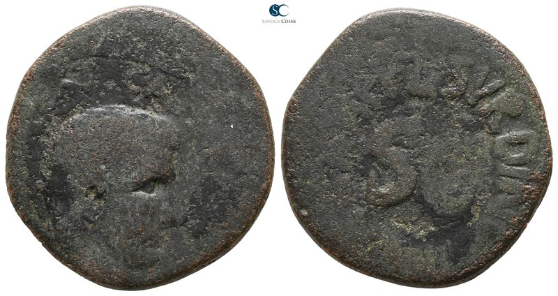 Augustus 27 BC-AD 14. Rome
As Æ

25 mm., 9.34 g.



fine