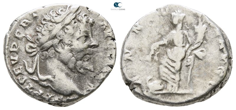 Septimius Severus AD 193-211. Rome
Denarius AR

16 mm., 3.03 g.



very f...