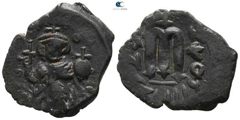 Constans II AD 641-668. Constantinople
Follis Æ

25 mm., 5.32 g.



very ...