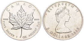 Canada. Elizabeth II. 5 dollars. 1988. Maple Leaf. (Km-163). Ag. 31,28 g. Rayitas. Almost UNC. Est...18,00.