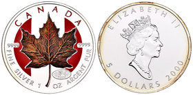 Canada. Elizabeth II. 5 dollars. 2000. Maple Leaf. (Km-363). Ag. 31,10 g. Coloured Edition. Canandian Flag. Marca: fuegos artificiales. Con cerficado....
