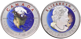 Canada. Elizabeth II. 5 dollars. 2017. Maple Leaf. Ag. 31,11 g. Coloured Edition. World. Con caja y certificado. PR. Est...50,00.