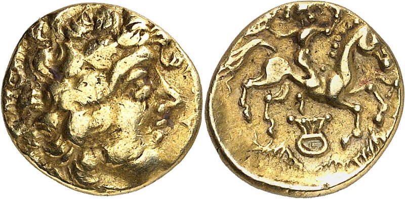 GAULE
Redones (IIème siècle av. J.C.). 1/4 statère d’or.
Av. Tête à droite à l...