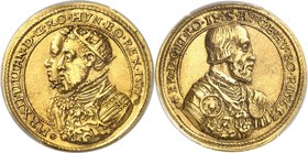 AUTRICHE
Saint Empire, Ferdinand Ier (1556-1564). Médaille en or 1563, frappé pour le couronnement de Maximilien II, fils de Ferdinand Ier en tant qu...
