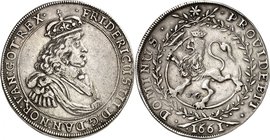 DANEMARK/NORVEGE
Frédéric III (1648-1670). Speciedaler 1661.
Av. Buste drapé et couronné à droite. Rv. Lion dans une couronne.
Dav. 3607. 28,51 g....