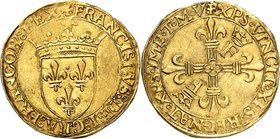 FRANCE
Francois Ier (1515-1547). Écu d’or 2ème type, troisième émission T, Turin.
Av. Écu couronné. Rv. Croix accostée de deux F couronnés.
Dup. 77...