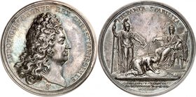 FRANCE
Louis XIV (1643-1715). Médaille en argent 1712, commémorant la prise de Barcelone. Par Le Blanc.
Av. Tête à droite. Rv. Barcelone se soumetta...