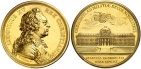 FRANCE
Louis XV (1715-1774). Médaille en or 1769, célébrant la fondation de l’École militaire à Paris, par Benjamin Duvivier.
Av. Buste habillé et l...