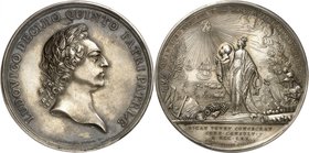 FRANCE FÉODALES
Corse. Médaille en argent 1770 célébrant le rattachement de la Corse à la France, par Roëttiers.
Av. Buste lauré à droite. Rv. La Fr...