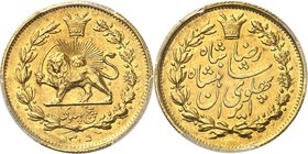 IRAN
Reza shah (1925-1941). 5 pahlavi or 1926.
Av. Lion à gauche devant un soleil. Rv. Inscriptions dans une couronne.
Fr. 88.
PCGS AU 55. 271 exe...