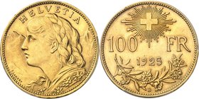 SUISSE
Confédération Helvétique (1848 à nos jours). 100 francs 1925, Berne.
Av. Buste à gauche. Rv. Valeur sous la croix fédérale.
Fr. 502.
PCGS M...