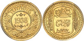 TUNISIE
Ahmed Bey (1348-1361 AH / 1929-1942). 100 francs 1357 AH (1938)
Av. Valeur et date dans un rond, Tunisie au dessus. Rv. Inscriptions dans un...