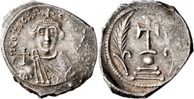 Constans II, 641-668. Hexagram (Silver, 23 mm, 4.40 g, 7 h), 'ceremonial coinage', Constantinopolis. δ N CONSTANTI[NЧS P P AVG] Crowned, draped and be...