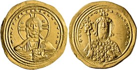Constantine VIII, 1025-1028. Histamenon (Gold, 25 mm, 4.43 g, 7 h), Constantinopolis. +IҺS XIS RЄX RЄGNANTIҺm Bust of Christ facing, with cross-nimbus...