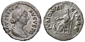 ROMANE IMPERIALI - Faustina II (moglie di M. Aurelio) - Denario - Busto a d. /R Giunone seduta a s. con patera e scettro, ai suoi piedi un pavone C. 1...