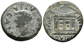 EMERITA AUGUSTA. As. Epoca de Tiberio. 14-36 a.C. Mérida (Badajoz). A/ Cabeza de Augusto con corona radiada a izquierda, alrededor leyenda externa DIV...