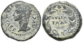 IULIA TRADUCTA. As. Epoca de Augusto. 27 a.C.-14 d.C. Algeciras (Cádiz). A/ Cabeza de Agusto a izquierda. PERM CAES AVG. R/ IVLIA TRAD dentro de láure...