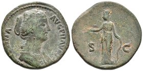 FAUSTINA II. Sestercio. 147-175 d.C. Roma. A/ Busto drapeado a derecha. FAVSTINA AVGVSTA AVG P II AVG. R/ Diana estante a izquierda portando flechas y...