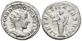 GORDIANO III. Antoniniano. 239-240 d.C. Roma. A/ Busto radiado y drapeado con coraza a derecha. IMP GORDIANVS PIVS FEL AVG. R/ Liberalitas estante a i...