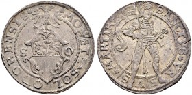 SOLOTHURN 
 Taler o. J. (um 1550-1570). Grosses Solothurner Wappen unter Doppeladler zwischen S O. Rv. Der geharnischte Ursus von vorn mit Langschwer...