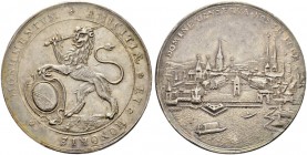 ZÜRICH 
 Stadt 
 Silberne Verdienstmedaille o. J. (um 1705). Löwe mit Schwert und Zürcher Wappenschild nach links. Rv. Stadtansicht vom See her. Ste...