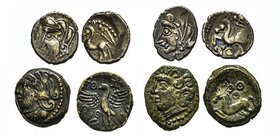 Bituriges
Lot de quatre monnaies dont un Bronze VANDIINOS à l'aigle, 60-50 avant J.C., AE 4.23 g.; Ref : LaTour 7988 
Bronze OSVAII, 80-50 avant J.C.,...