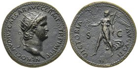 Nero 54-68
Dupondius, Rome, 64, AE 12.69 g. Avers : NERO CLAVDIVS CAESAR AVG GERM PM TRP IMP PP Tête radiée à droite Revers : VICTORIA AVGVSTI II S C ...