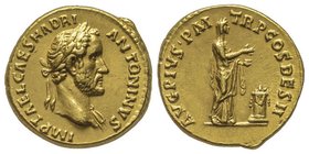 Antoninus Pius 138-161
Aureus, Rome, 138, AU 6.86 g. Avers : IMP T AEL CAES HADRI ANTONINVS Buste lauré à droite avec une draperie sur l’épaule gauche...