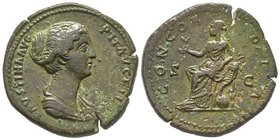 Antoninus Pius pour Faustina Augusta 138-141 (femme de Antoninus Pius) 
Sestertius, Rome, 154-156, AE 24.29 g. Avers : FAVSTINA AVG PII AVG FIL Buste ...