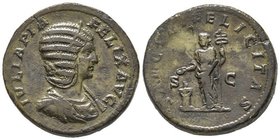 Caracalla pour Julia Domna (femme de Septimius Severus) Sestertius, Rome, 213, AE 25.21 g. Avers : IVLIA PIA FELIX AVG Buste diadémé et drapé de Julia...