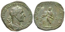 Trebonianus Gallus 251-253
Sestertius, Rome, AE 22.88 g.
Avers : IMP CAES C VIBIVS TREBONIANVS GALLVS AVG Tête laurée à droite
Revers : PM TR P IIII C...