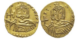 Nicephorus I 802-811 (avec Stauracius)
Solidus, Syracuse, 802-811, AU 4.28 g.
Avers : Buste de face, avec une barbe courte, portant une couronne et un...