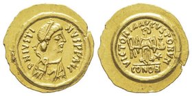 LOMBARDS
époque de Authari-Agilulf, vers 568-616
Monnayage au nom de Justin II, 565-578 
Tremissis, Pavia, 568-690, AU 1.50 g.
Ref : Arslan 2, MEC I 2...