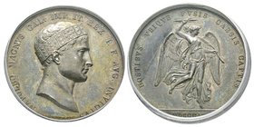Premier Empire 1804-1814 
Médaille en argent, 1809, bataille de Wagram, AG 44 g. 42 mm par Manfredini
Avers : NAPOLEO MAGNVS GAL IMP IT REX P F AVG IN...
