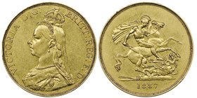 Victoria 1837-1901 
5 Pounds, 1887, AU 40 g. 
Ref : Seaby 3864, Fr. 390, KM#769 
Conservation : NGC AU Details, coup sur la tranche