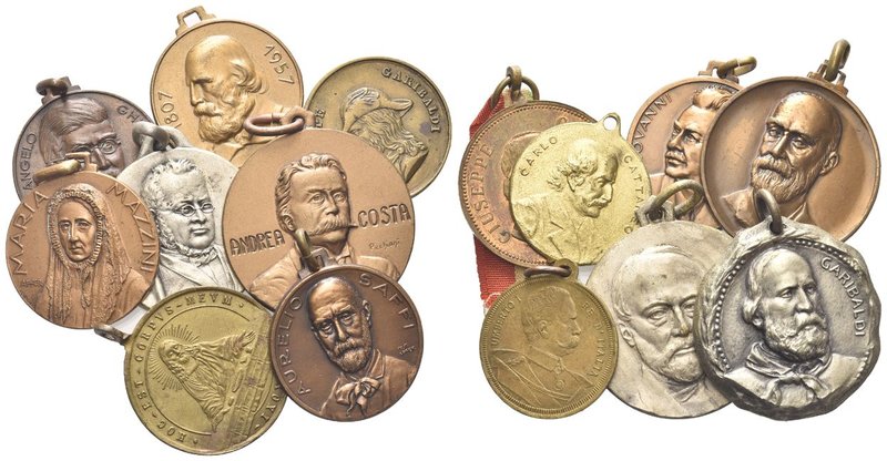 LOTTI
Lotto di n. 49 medagliette in metalli vari di uomini illustri, in prevale...