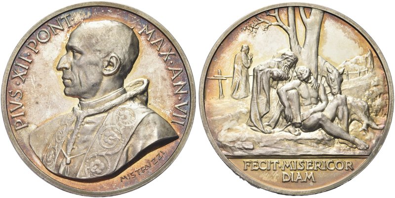 ROMA
Pio XII (Eugenio Pacelli), 1939-1958.
Medaglia 1945 a. VII opus A. Mistru...