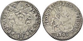 FERRARA
Clemente XI (Gian Francesco Albani), 1700-1721.
Grossetto da 13 Quattrini 1709.
Mi gr. 1,37
Dr. CLEM - XI - P M A IX. Stemma sormontato da...