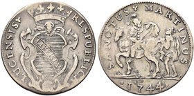 LUCCA
Repubblica 1369-1799.
San Martino da 15 Bolognini 1744.
Ag gr. 5,25
Dr. RESPVBLICA - LVCENSIS. Scudo semiovale incavato ai lati, con banda i...