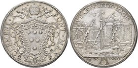ROMA
Clemente X (Emilio Altieri), 1670-1676.
Piastra 1672.
Ag gr. 31,86
Dr. CLEMENS X - PONT MAX. Stemma sormontato da triregno e chiavi decussate...