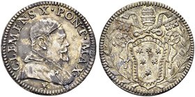 ROMA
Clemente X (Emilio Altieri), 1670-1676.
Grosso.
Ag gr. 1,69
Dr. CLEMENS X PONT MAX. Busto a d. con camauro, mozzetta e stola; sotto, stella....